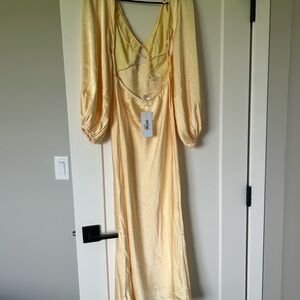 Elegant Backless Pastel Yellow Dress